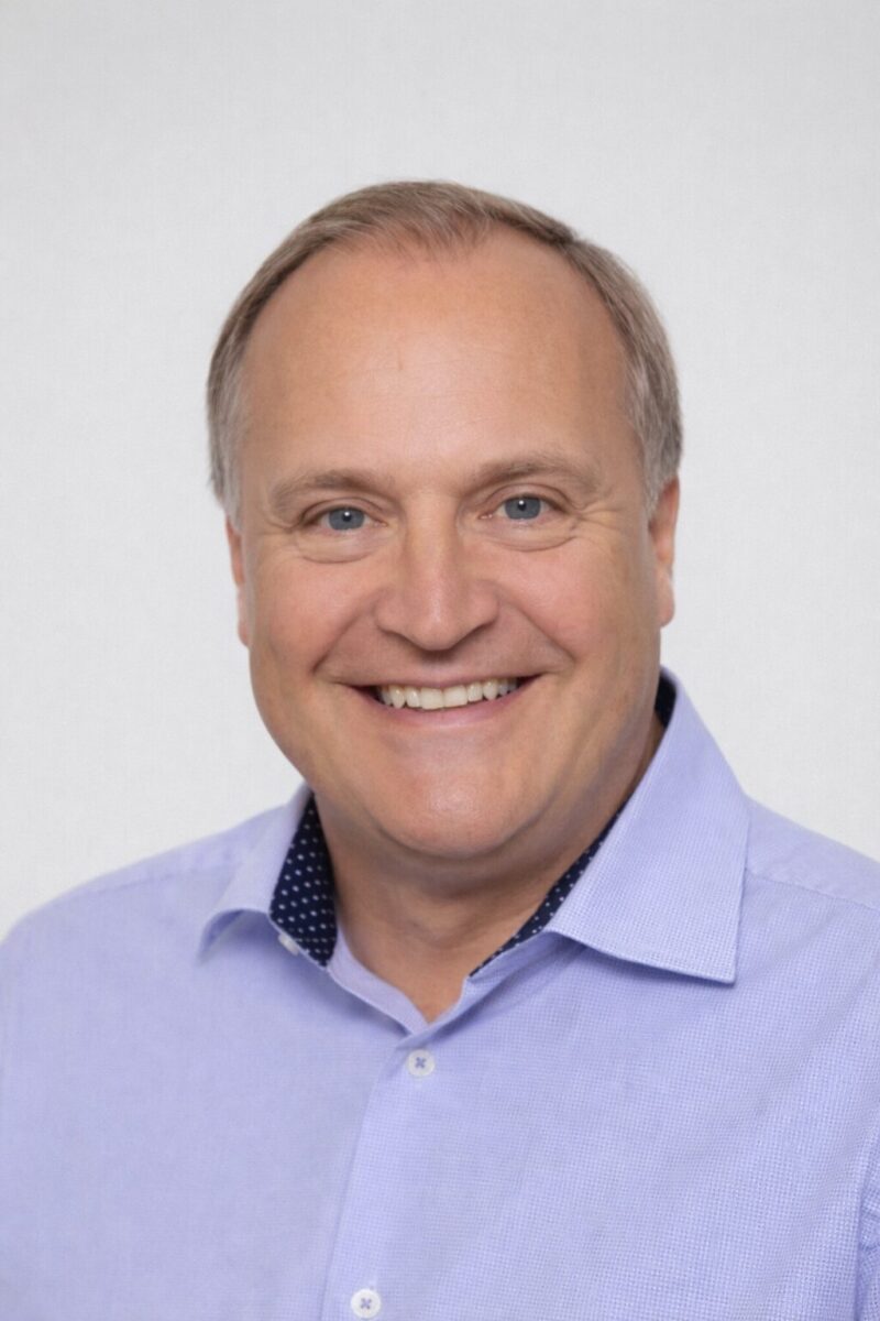 Thorsten-Altemoeller-800×1200 images-img-placeholder